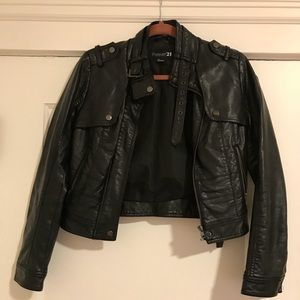 Forever 21 Cropped Faux Leather Jacket- size small
